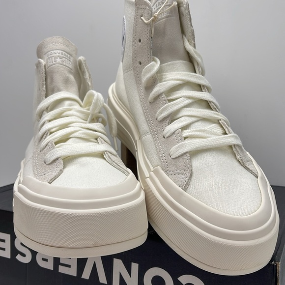 Converse WMNS CTAS CRUISE HI
EGRET/EGRET/EGRET A04688C Platforms Sneakers - Picture 8 of 16